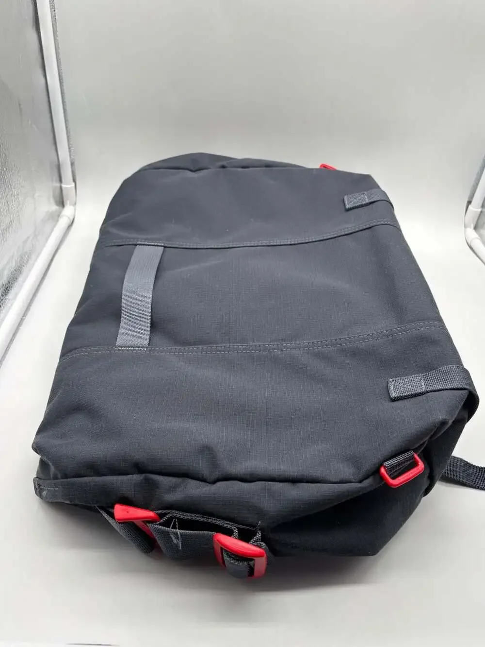 Timbuk2 Classic Messenger Bag Medium Black/Red